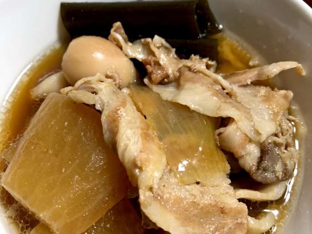 豚バラ大根の煮込み♪ばあちゃんの味。